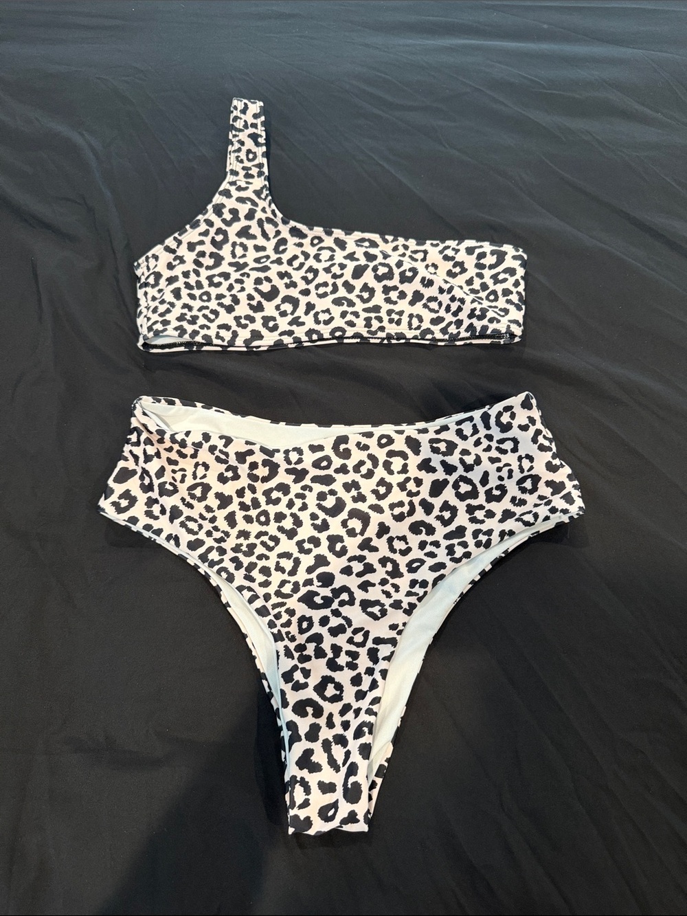 One-Shoulder Leopard Print Bikini Set - Black & Cream